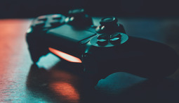 How To Stay Safe While Playing Online Games