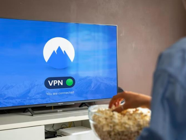 thumbnail of 9 Reasons Why You Must Use a VPN While Surfing the Internet